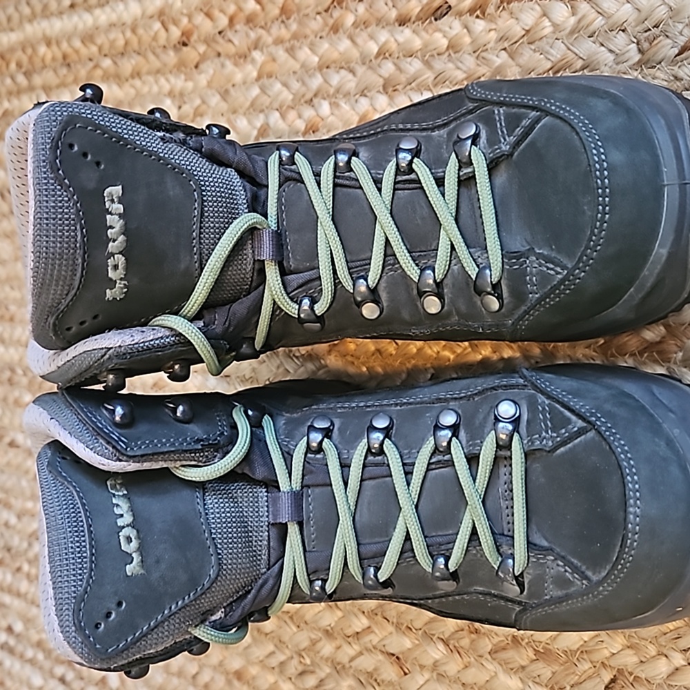 Lowa Renegade Hiking boots